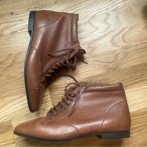 Vintage Granny boots, lace up brown low 7.5